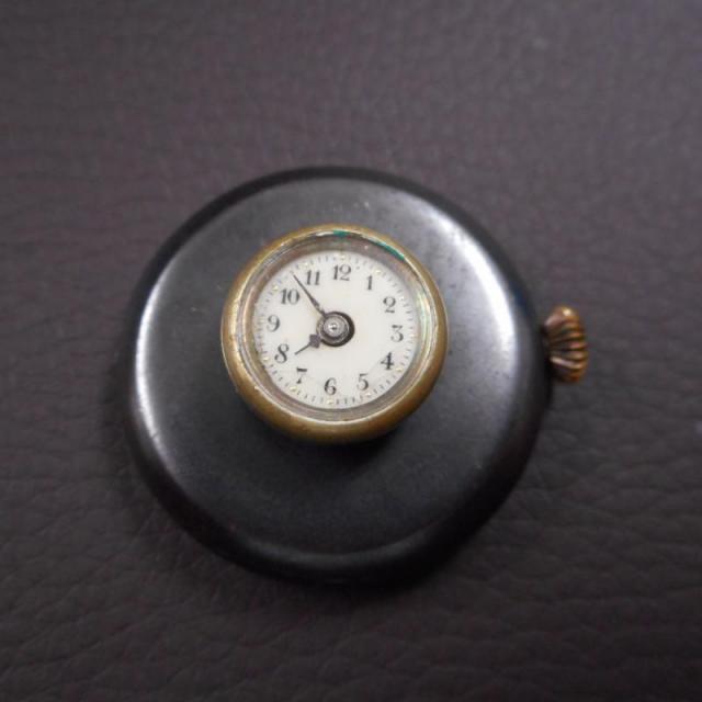 Rear　Vinateg　Button　hole　pockt　watch